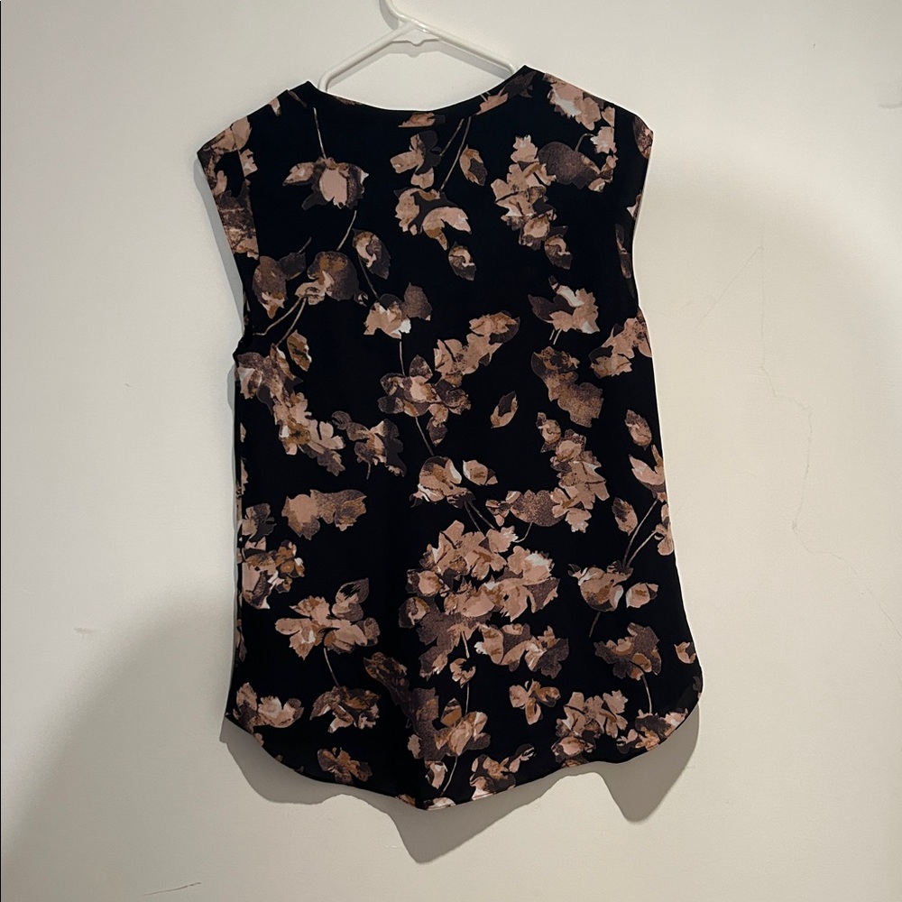 RW&CO. Black and Brown Floral Blouse - Picture 4 of 4